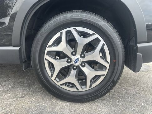 Used 2021 Subaru Forester Premium image 30