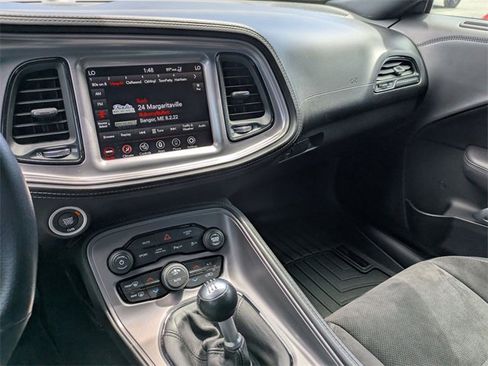 Used 2023 Dodge Challenger R/T w/ Plus Package image 19