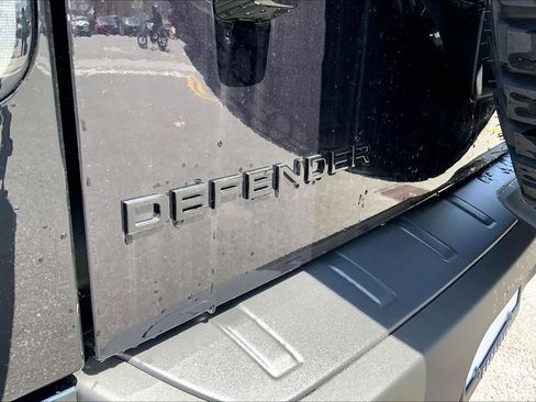 New 2026 Land Rover Defender 110 OCTA AWD/4WD image 15