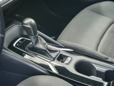 Used 2020 Toyota Corolla SE image 19