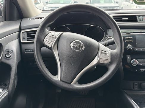 Used 2014 Nissan Rogue SV AWD/4WD image 14