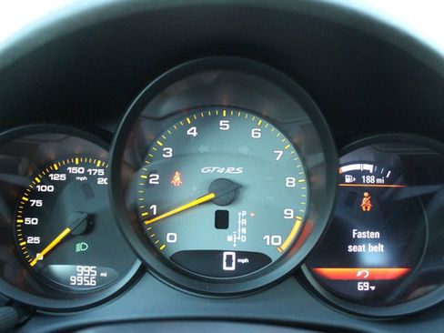 Used 2025 Porsche 718 Cayman GT4 RS image 27