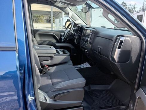 Used 2018 Chevrolet Silverado 1500 LT w/ All Star Edition image 19