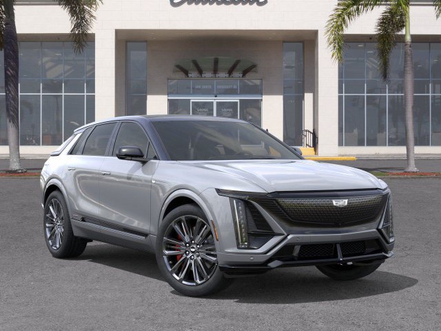 New 2026 Cadillac Lyriq V w/ LPO, Floor Liner Package AWD/4WD image 7