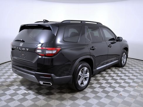 New 2026 Honda Pilot EX-L image 7