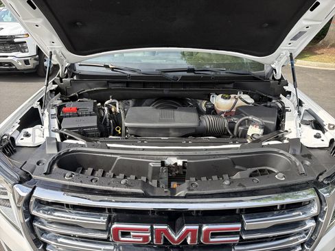 Used 2022 GMC Yukon XL SLT w/ SLT Premium Package AWD/4WD image 36