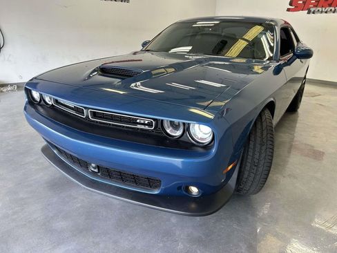 Used 2022 Dodge Challenger GT w/ Plus Package RWD image 7