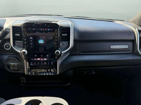 Used 2025 RAM 2500 Big Horn AWD/4WD image 31