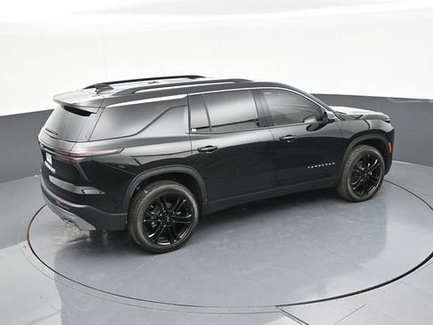 New 2026 Chevrolet Traverse LT w/ LPO, Floor Liner Package FWD image 60