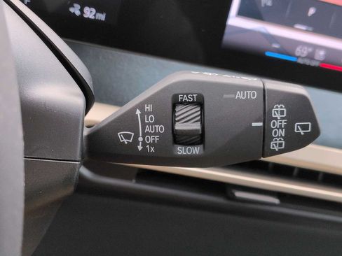 Used 2024 BMW iX xDrive50 w/ Premium Package AWD/4WD image 27