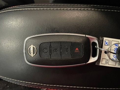 Certified 2023 Nissan Kicks SV FWD image 18