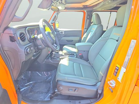 New 2026 Jeep Gladiator Mojave AWD/4WD image 15