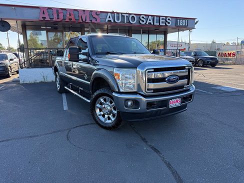 Used 2015 Ford F250 Lariat w/ Lariat Ultimate Package AWD/4WD image 1