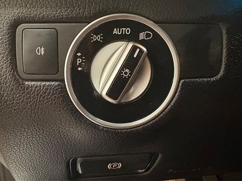 Used 2017 Mercedes-Benz GLS 550 4MATIC image 21