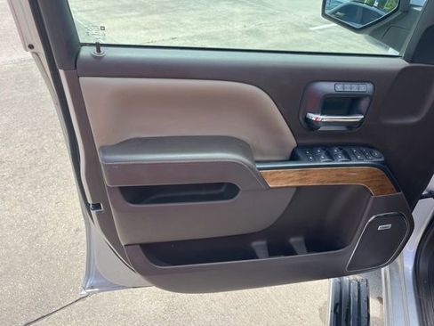 Used 2018 Chevrolet Silverado 1500 LTZ w/ Sport Package RWD image 9