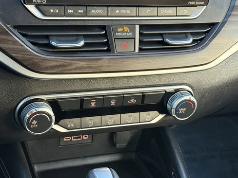 Certified 2023 Nissan Altima 2.5 SV image 14