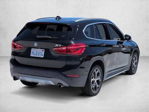 Used 2017 BMW X1 sDrive28i FWD image 5