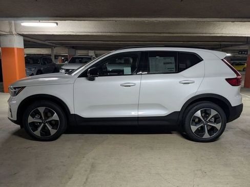 New 2026 Volvo XC40 B5 Plus w/ Protection Package Premier image 6