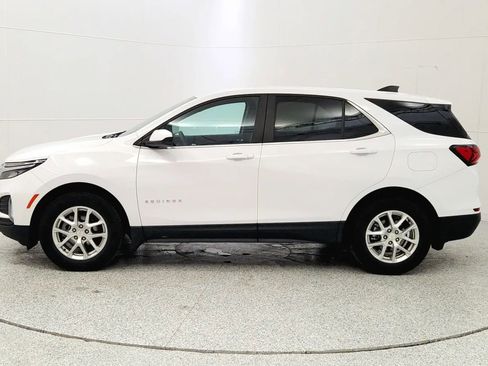 Used 2022 Chevrolet Equinox LT w/ LPO, Floor Liner Package image 4