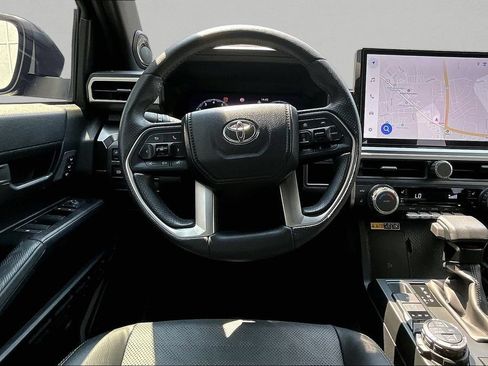 Certified 2025 Toyota 4Runner TRD Off-Road Premium AWD/4WD image 11