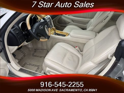 Used 2002 Lexus SC 430 Convertible image 10