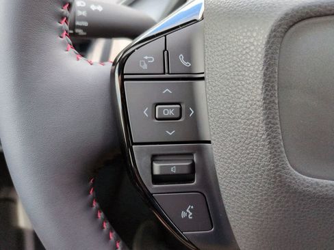 New 2026 Toyota Prius Plug-In Hybrid FWD image 24