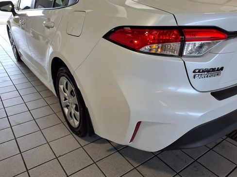 Used 2026 Toyota Corolla LE FWD image 20