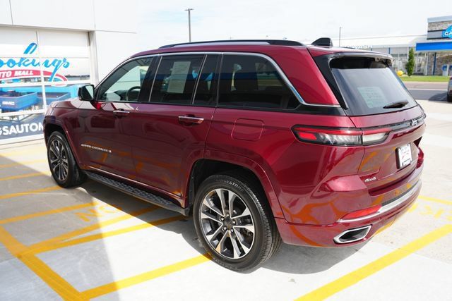 Used 2023 Jeep Grand Cherokee Overland w/ Adv Protech Group III AWD/4WD image 36