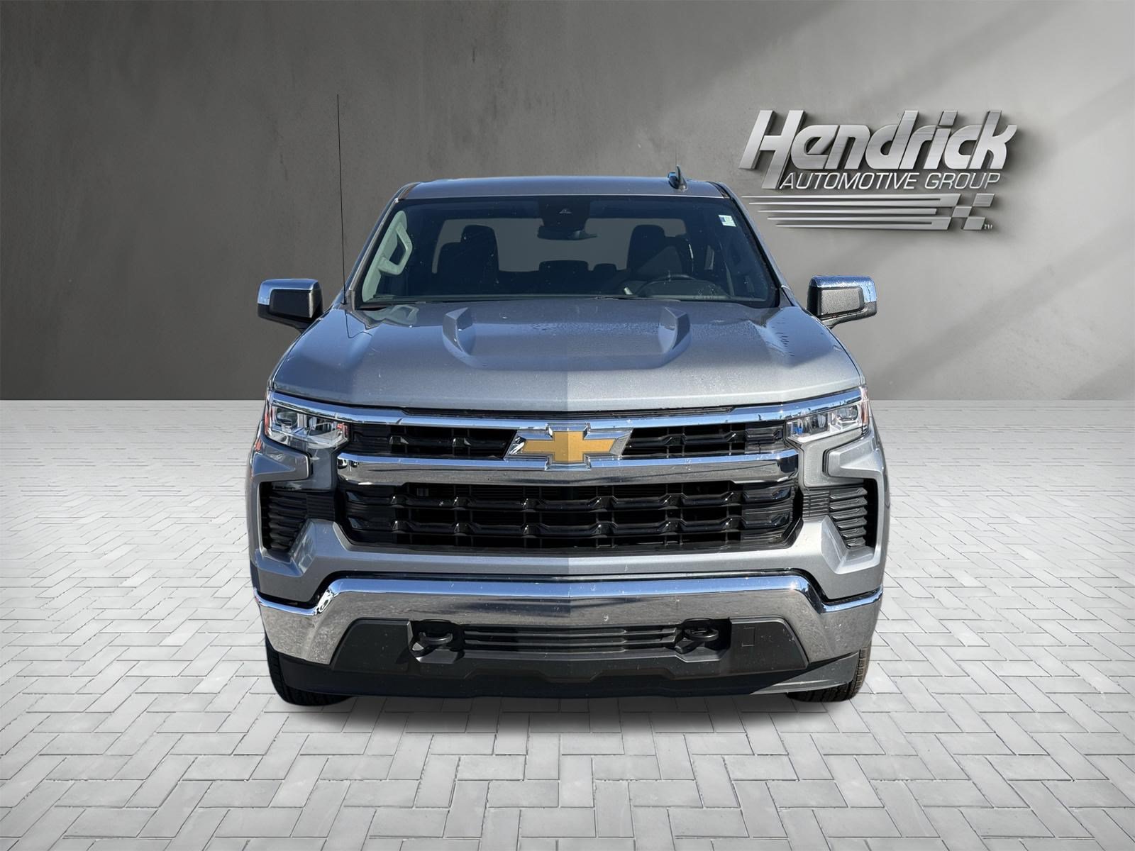 Used 2023 Chevrolet Silverado 1500 LT AWD/4WD image 3