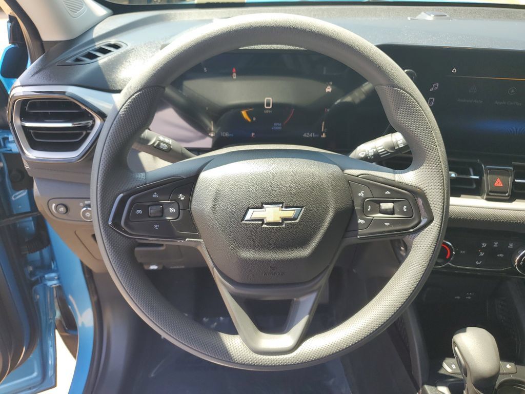 Used 2026 Chevrolet TrailBlazer LT FWD image 27