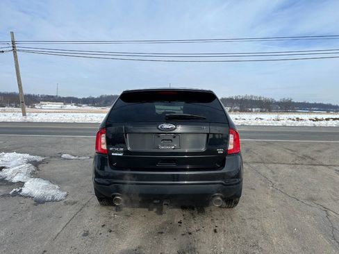 Used 2014 Ford Edge SEL w/ Equipment Group 205A AWD/4WD image 9