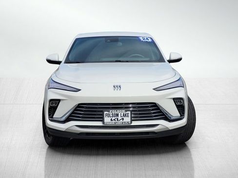 Used 2024 Buick Envista Preferred image 2