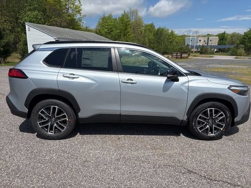 Certified 2026 Toyota Corolla Cross XLE w/ Convenience Package AWD/4WD image 8