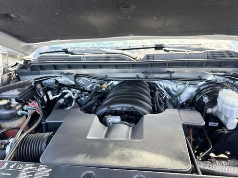 Certified 2018 Chevrolet Silverado 1500 LT w/ Trailering Package image 29