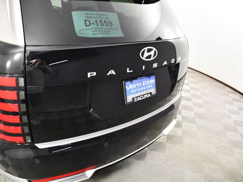 Used 2026 Hyundai Palisade Calligraphy AWD/4WD image 15