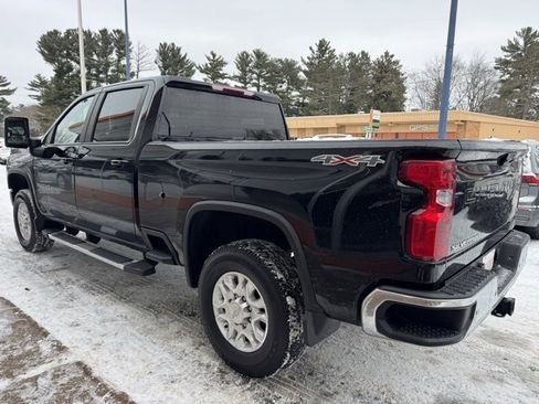Used 2020 Chevrolet Silverado 2500 LT w/ All Star Edition image 5