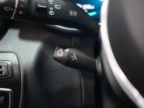 Used 2021 Mercedes-Benz GLC 300 GLC 300 image 21