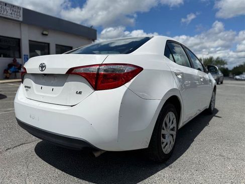 Used 2014 Toyota Corolla LE FWD image 6
