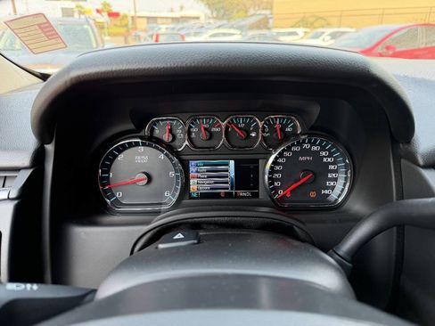 Used 2018 Chevrolet Tahoe LT w/ Luxury Package AWD/4WD image 18