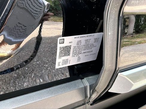 Used 2021 GMC Yukon Denali w/ Denali Ultimate Package image 30