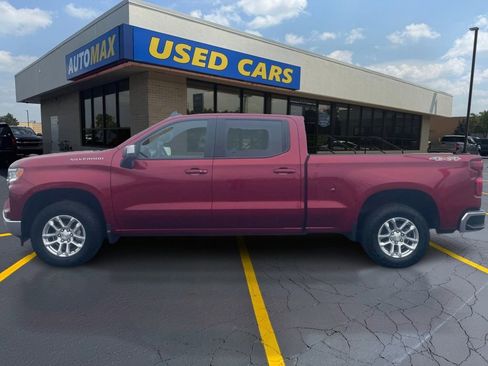 Used 2024 Chevrolet Silverado 1500 LT w/ Convenience Package II AWD/4WD image 8