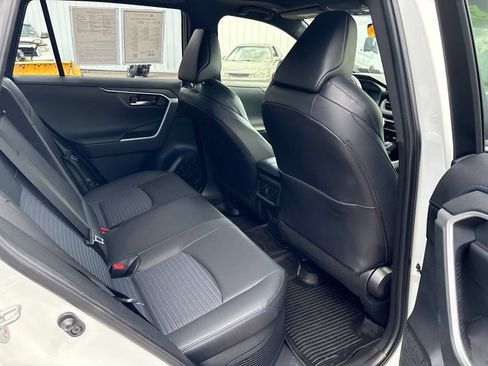 Certified 2023 Toyota RAV4 XSE w/ XSE Grade Weather Package AWD/4WD image 17