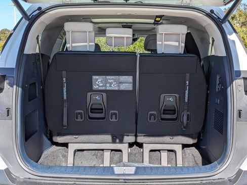 New 2026 Kia Carnival SX Prestige image 13