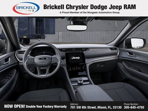 New 2025 Jeep Grand Cherokee Laredo X image 14