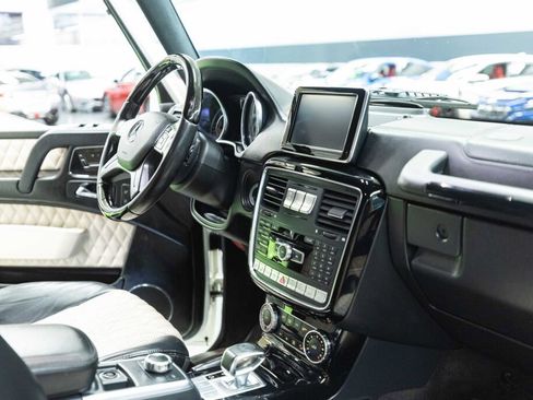 Used 2016 Mercedes-Benz G 63 AMG 4MATIC image 13