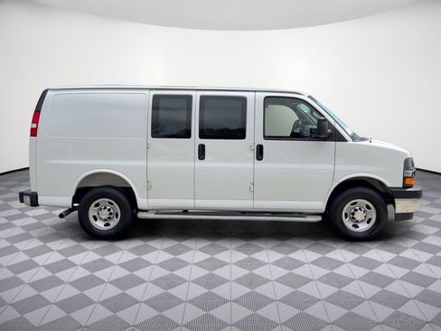 Certified 2025 Chevrolet Express 2500 w/ Driver Convenience Package RWD image 8