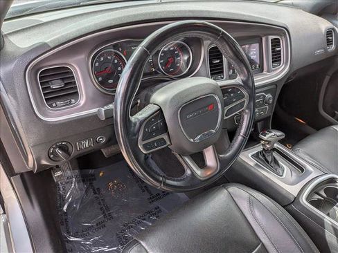 Used 2021 Dodge Charger SXT w/ Leather Interior Group image 10