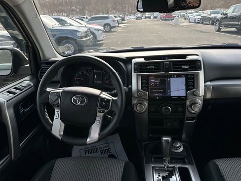 Used 2020 Toyota 4Runner SR5 image 23