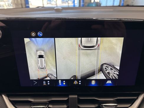 New 2026 Chevrolet Equinox LT w/ Convenience Package II image 23