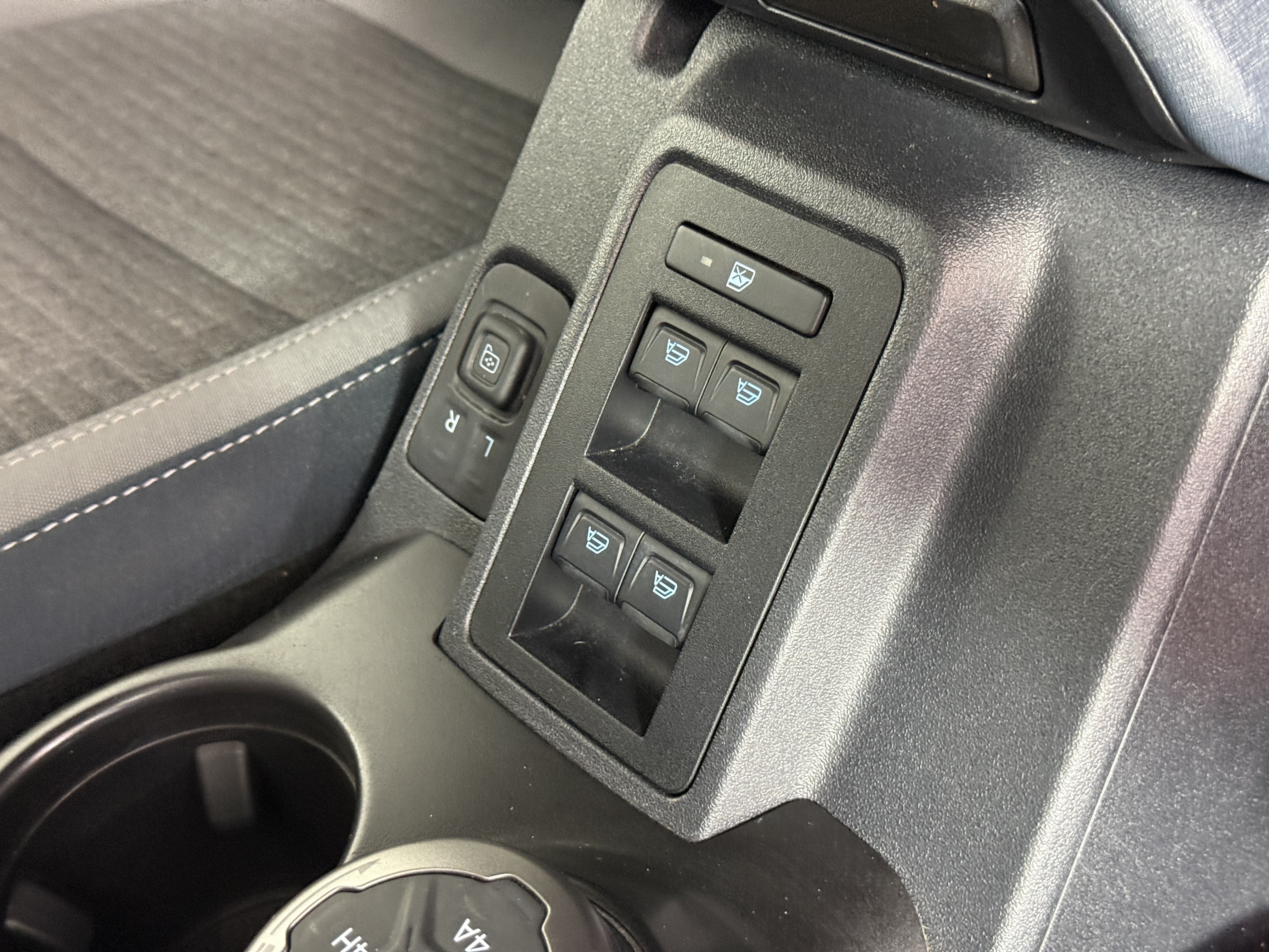 Used 2023 Ford Bronco Outer Banks AWD/4WD image 14